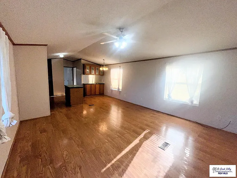 15953 Date Dr — Photo 16