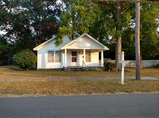 1320 Milligan St, Newberry, SC 29108