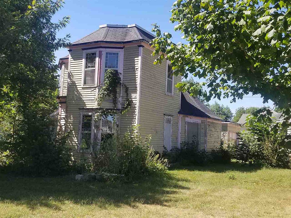 1st image of 202 S Elizabeth St