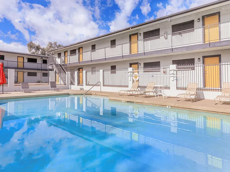 Mountain Valley Apartments — Photo 4