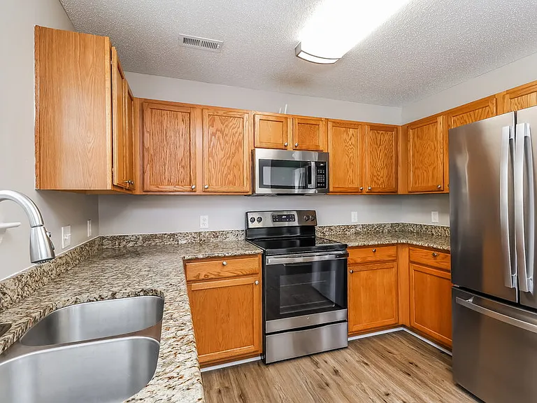 14017 Sobeck Ln — Photo 9