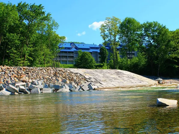 36 Lodge Road #C102, Lincoln, NH 03251
