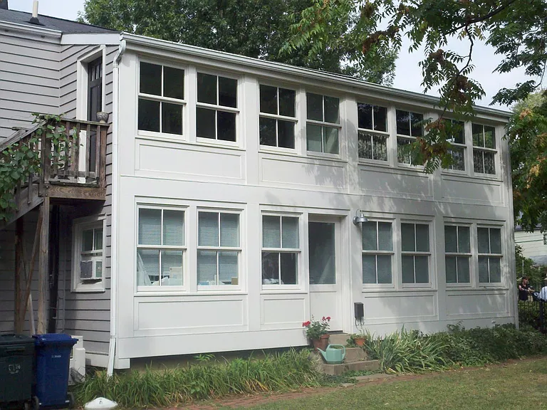 428 N Columbus St — Photo 8
