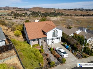 111 Helmsman Ct, Vallejo, CA 94591