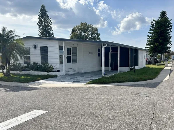 3131 Bixler Ct, Holiday, FL 34690