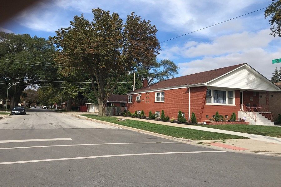 2nd image of 3500 W 85th St