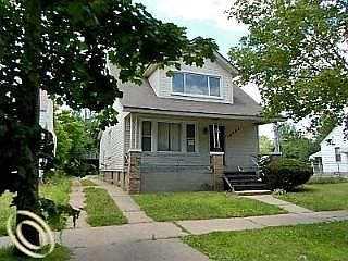 18655 Saint Louis