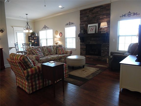 2nd image of 3802 E Spanish Bay Pl