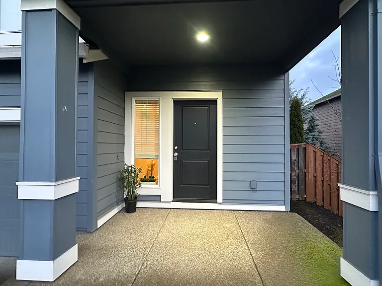 2671 Laura Vista Dr NW — Photo 3