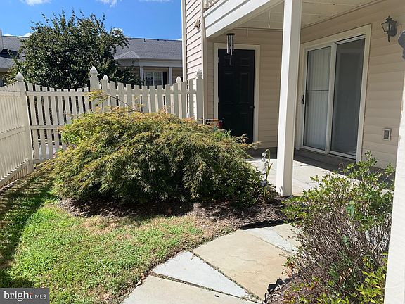 3rd image of 3049 Trevor House Dr House A-105