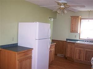 3rd image of 11737 Ridge Rd