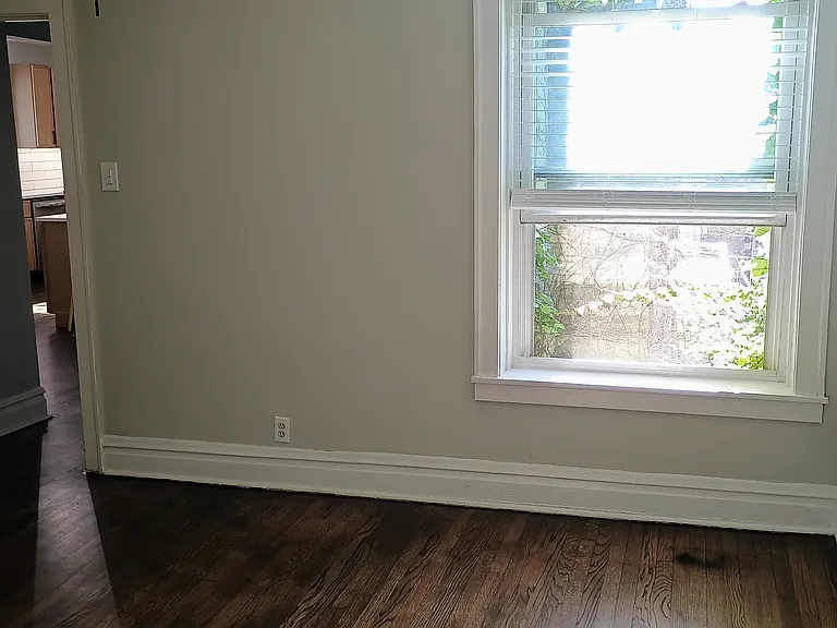 7444 N Damen Ave #3 — Photo 18