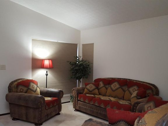 4th image of 2346 Bendel Dr
