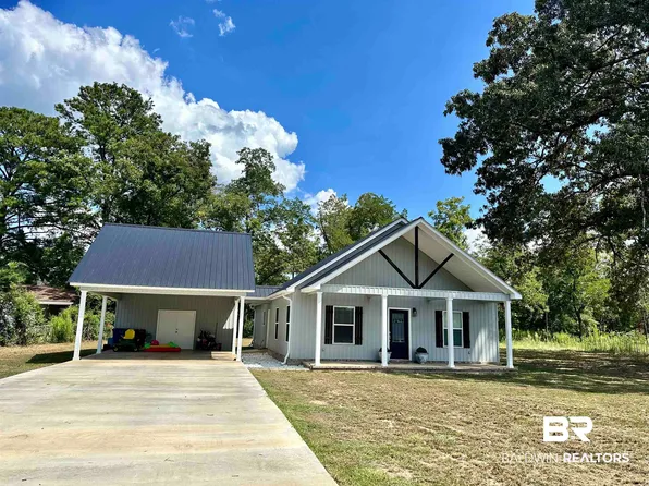 1704 Escambia Ave, Brewton, AL 36426