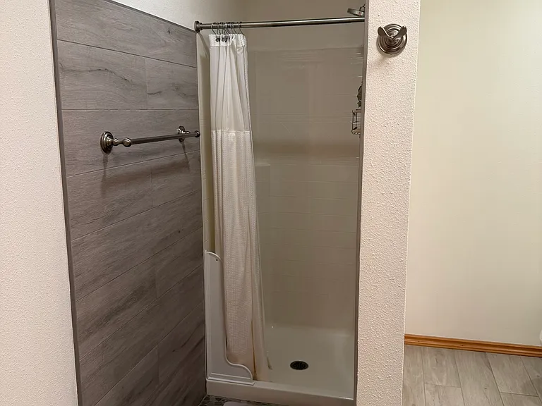 246 Prince Ave #201 — Photo 10