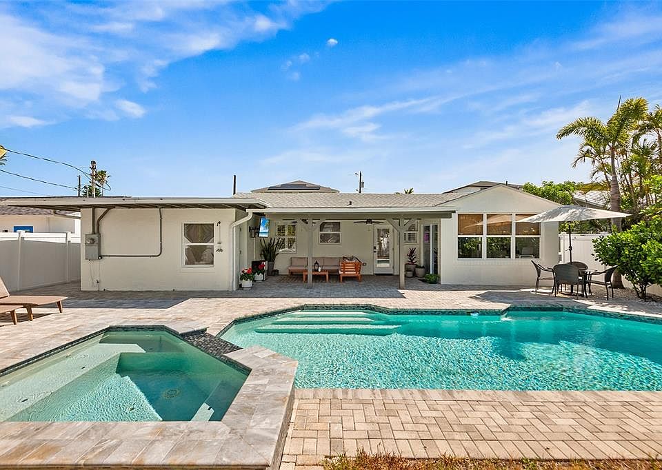 1st image of 14024 N Bayshore Dr