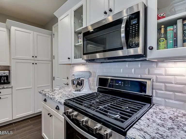 2477 W Market Pl #32 — Photo 14