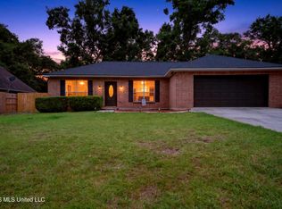 7832 Hilo Pl, Diamondhead, MS 39525