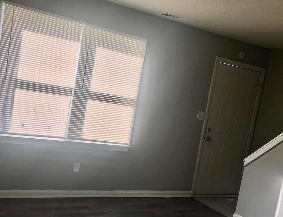 1st image of 150 Proctor St APT 6