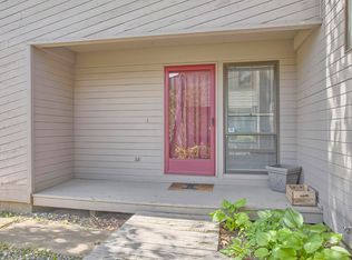 2316 Briar Hill Dr, Champaign, IL