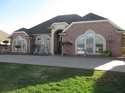 1st image of 3529 Silver Spur Dr