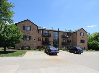 9546 Woodland Hills Dr, Hamilton, OH 45011