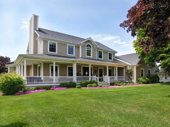 10215 Elk Lake Rd, Williamsburg, MI 49690