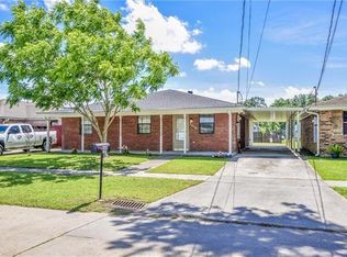 2409 Torres Dr, Saint Bernard, LA 70085