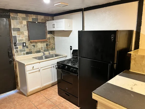 115 E Alturas St, Tucson, AZ