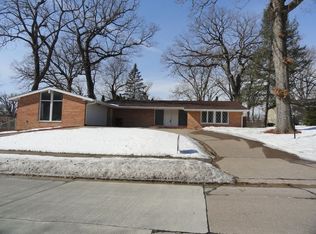3427 49th St, Moline, IL 61265
