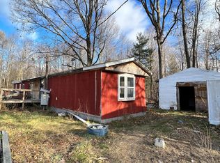 4496 W Long Lake Rd, Orleans, MI 48865