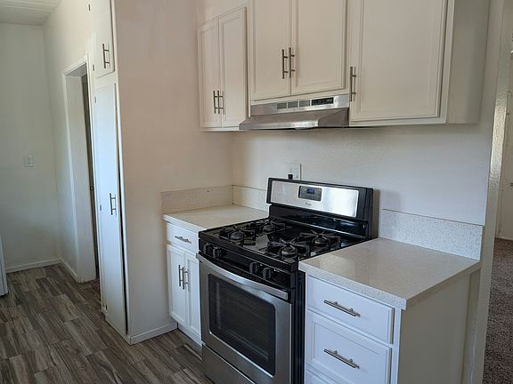 4th image of 240 W Washington Blvd #240
