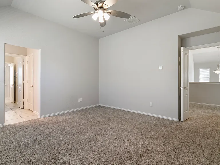 1113 Granger Dr — Photo 24