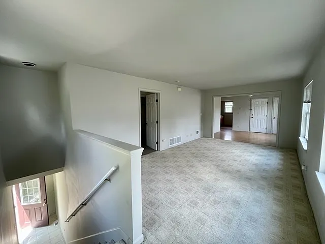 2 bed, 1100 sqft, $1,850 — Photo 4