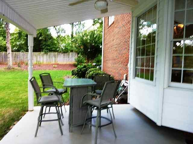 1st image of 910 Stillwater Ct