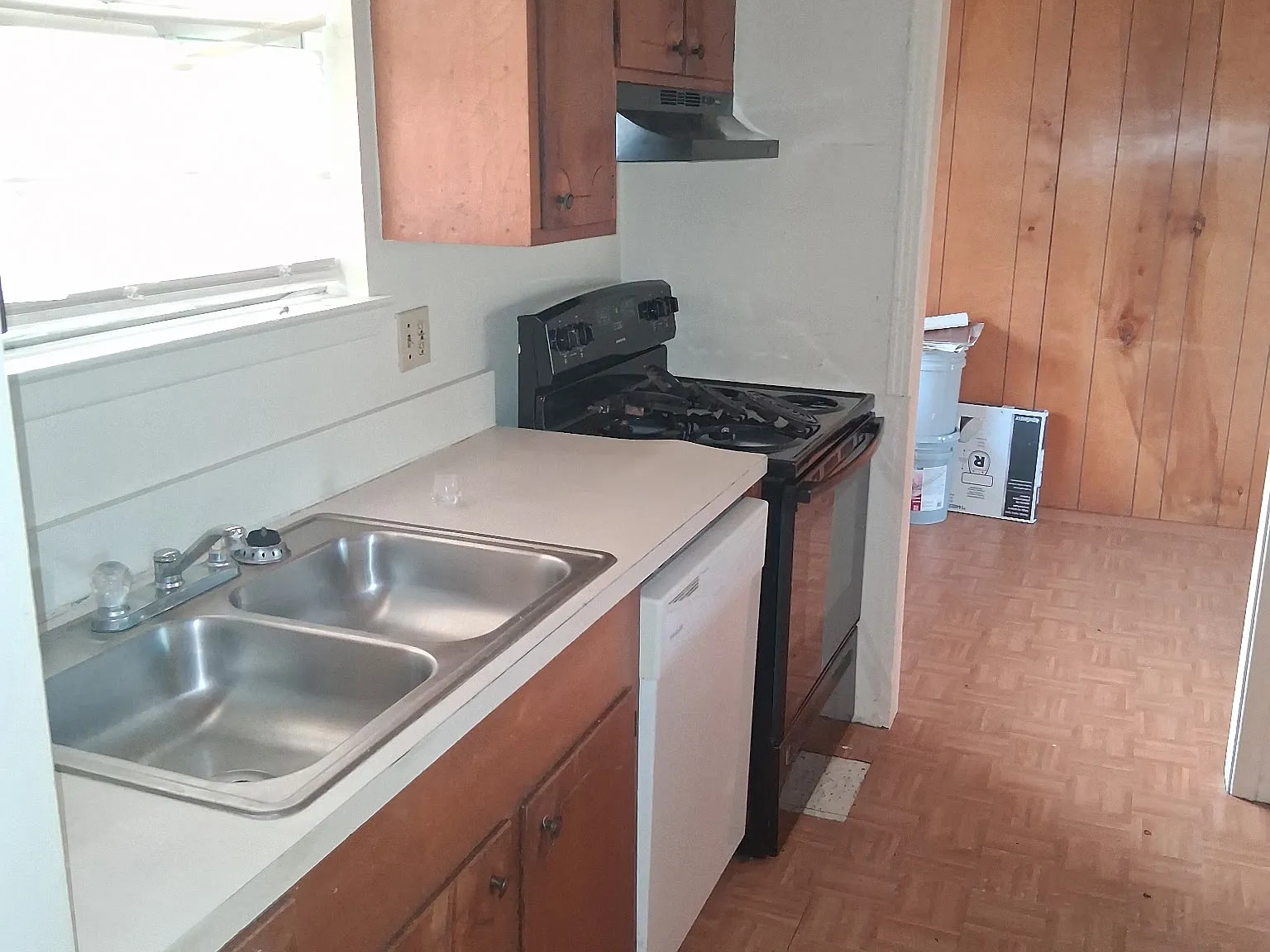 2 bed, 800 sqft, $1,075 — Photo 2