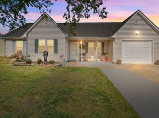 213 Meadowlark Ln, Elizabeth City, NC 27909