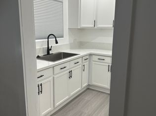 1293 1/2 S Plymouth Blvd, Los Angeles, CA 90019