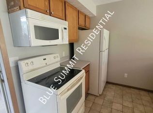 377 Cross St APT C, Akron, OH 44311