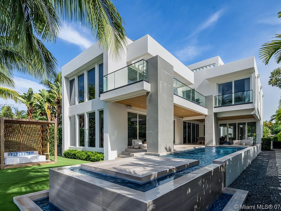 672 S Shore Dr, Miami Beach, FL 33141 | Zillow