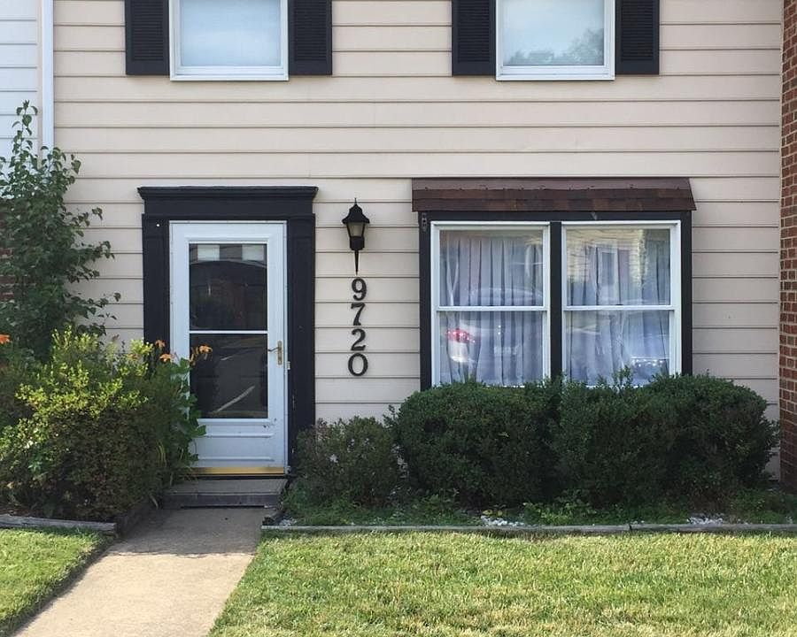 1st image of 9720 Springfield Woods Cir