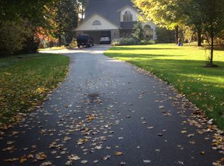 9691 Baker Rd, Greenville, MI 48838