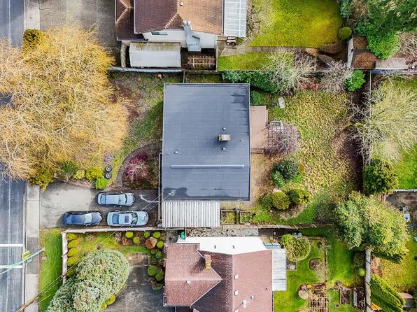 11812 64th Ave, Delta, BC V4E 1C8