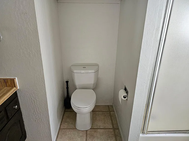 1166 Rimrock Dr — Photo 10