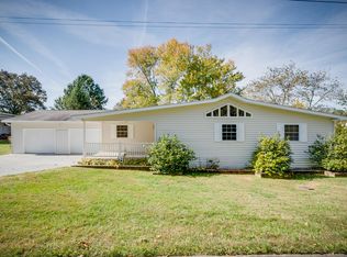 863 Summer Sound Rd, Piney Flats, TN 37686