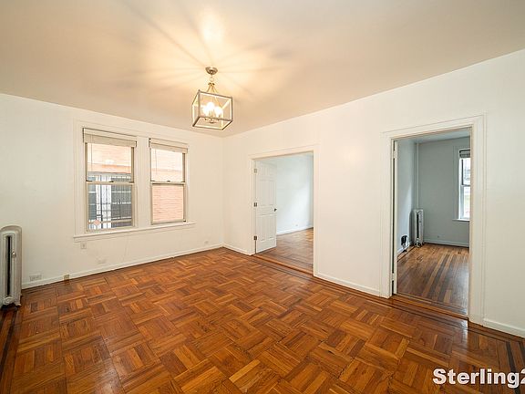 3rd image of 1833 Ditmars Blvd APT 1B