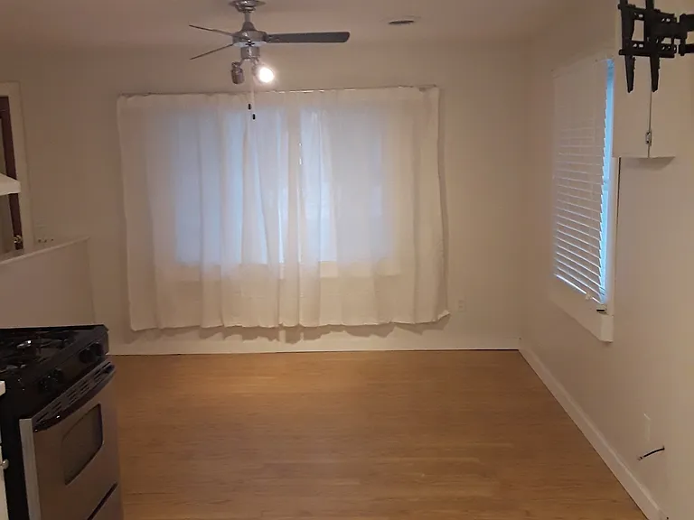 3214 Birch Row Dr — Photo 2