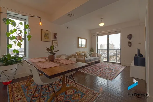 Rented by FirstService Realty (legacy) | media 4