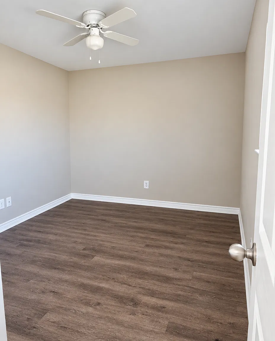 1102 Cheryl Ln — Photo 3