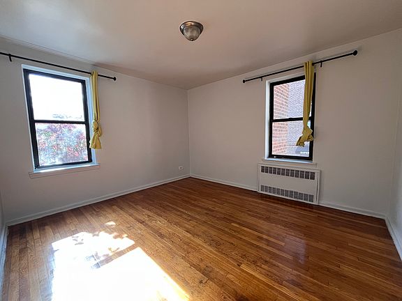 4th image of 83-83 118th St APT 4L